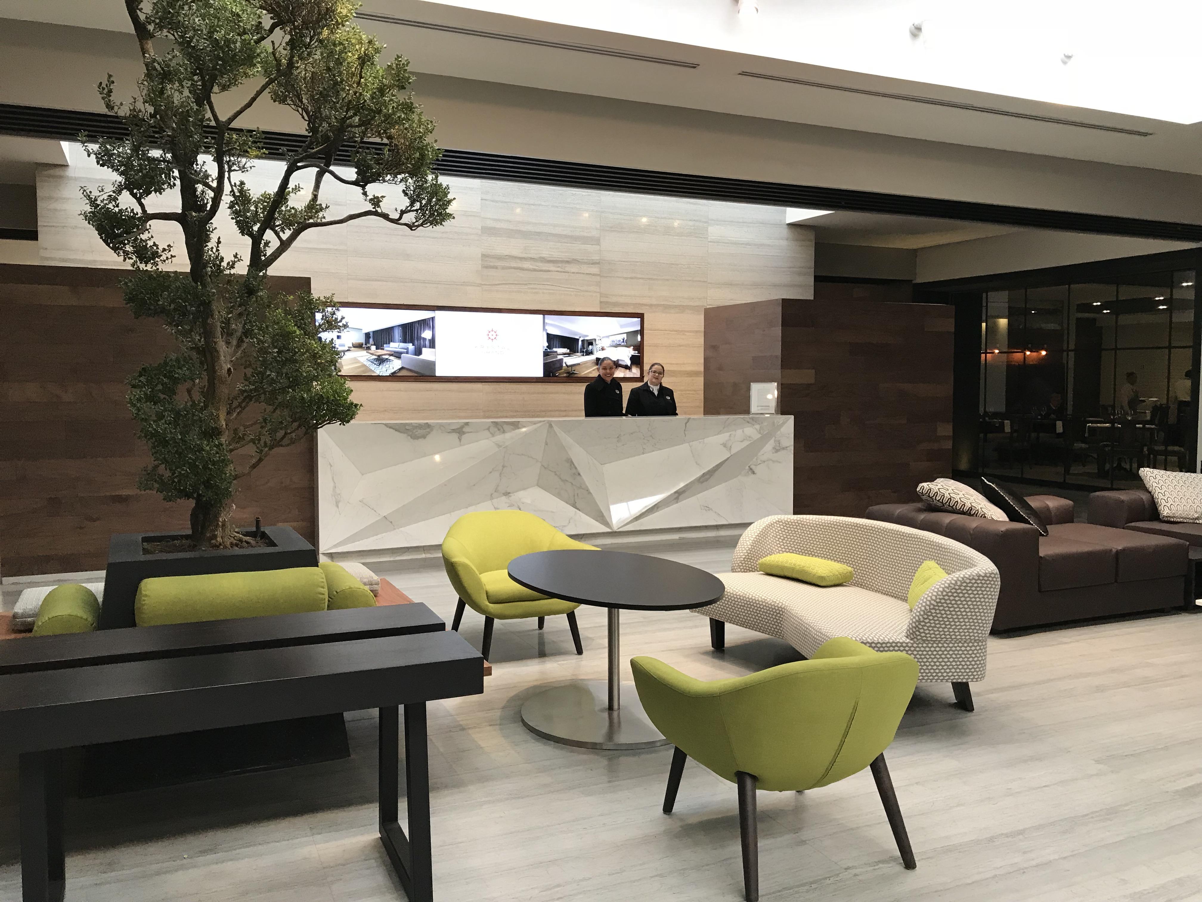 Krystal Grand Suites Insurgentes Mexico By Eksteriør billede The lounge at the airport